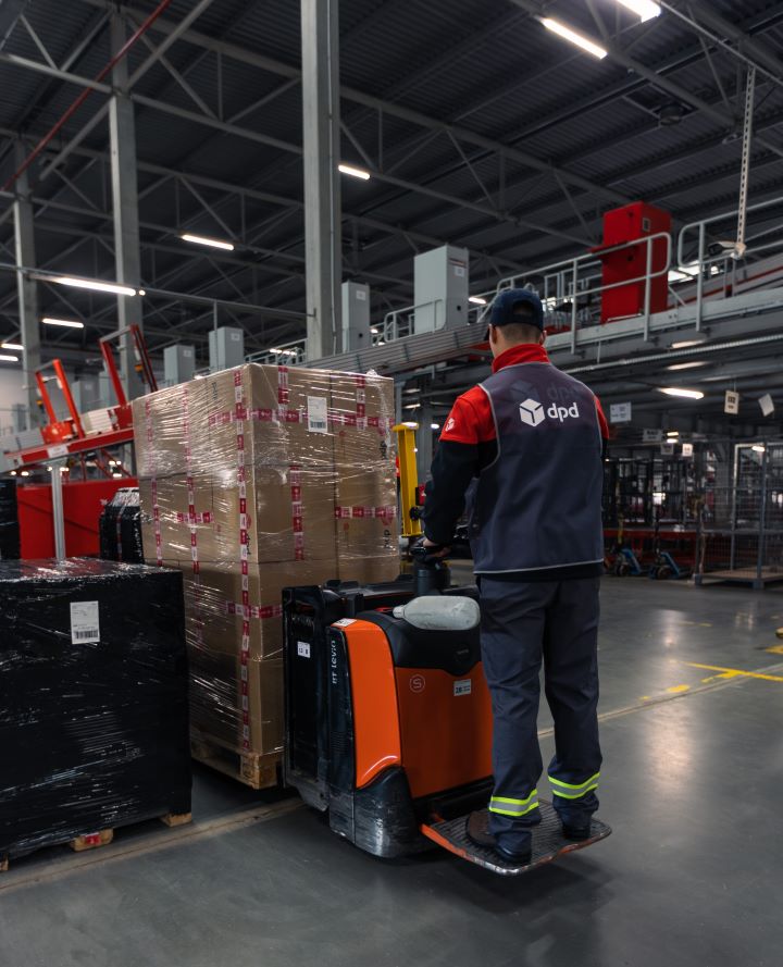 DPD Cross Docking 720X889