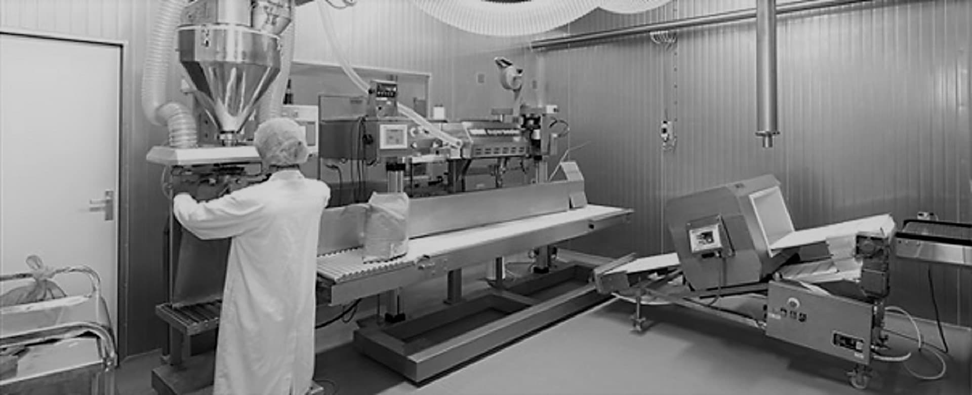 Huijbregts RAVAS RPW EL 1920X780 BW