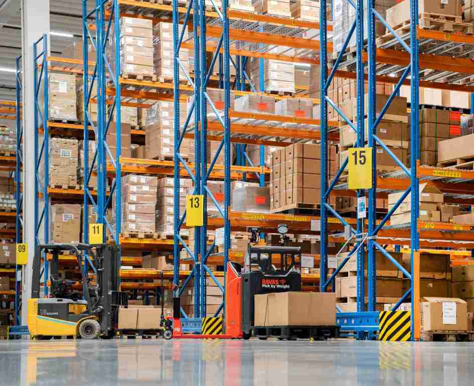 01 Warehouse Overview Pick By Weight Hand Pallet Truck Iforks (1)