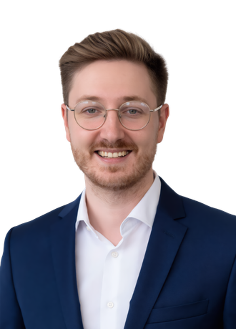 Tomás Ballester Transparant